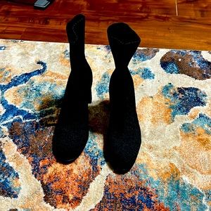 Size 8 sock boots brand new